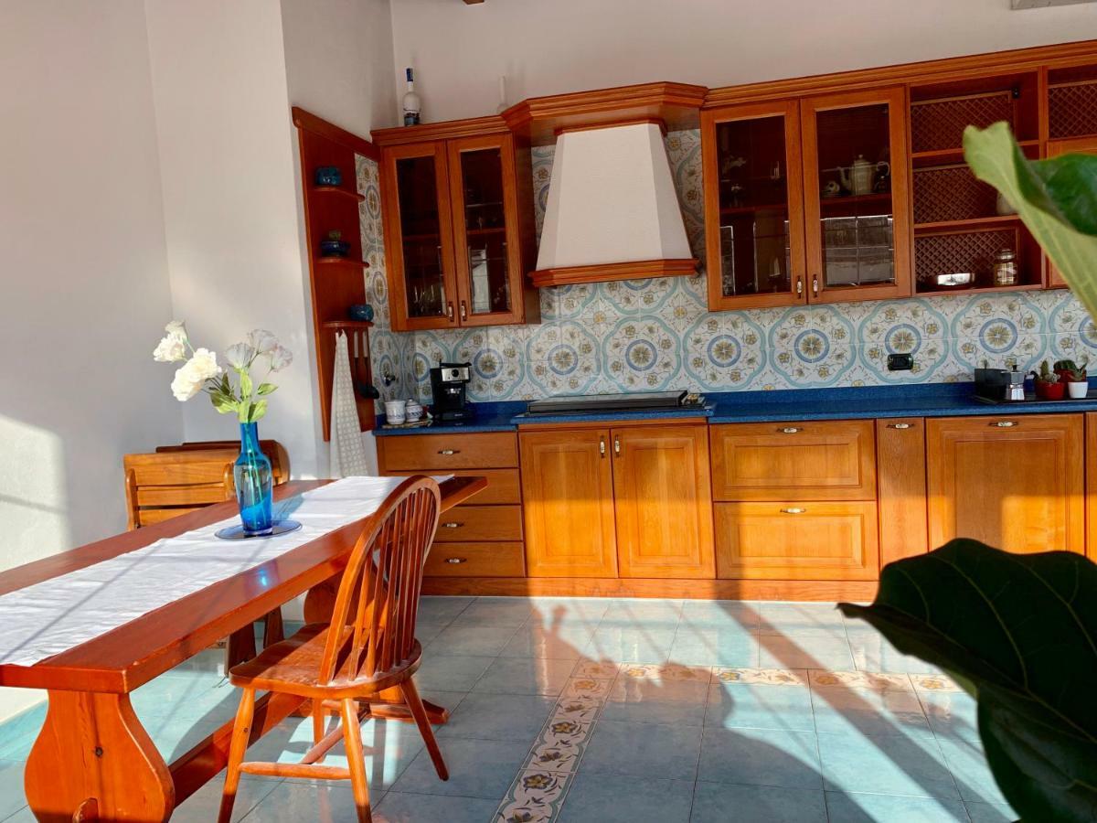 Casa Luna Lipari  Eksteriør bilde